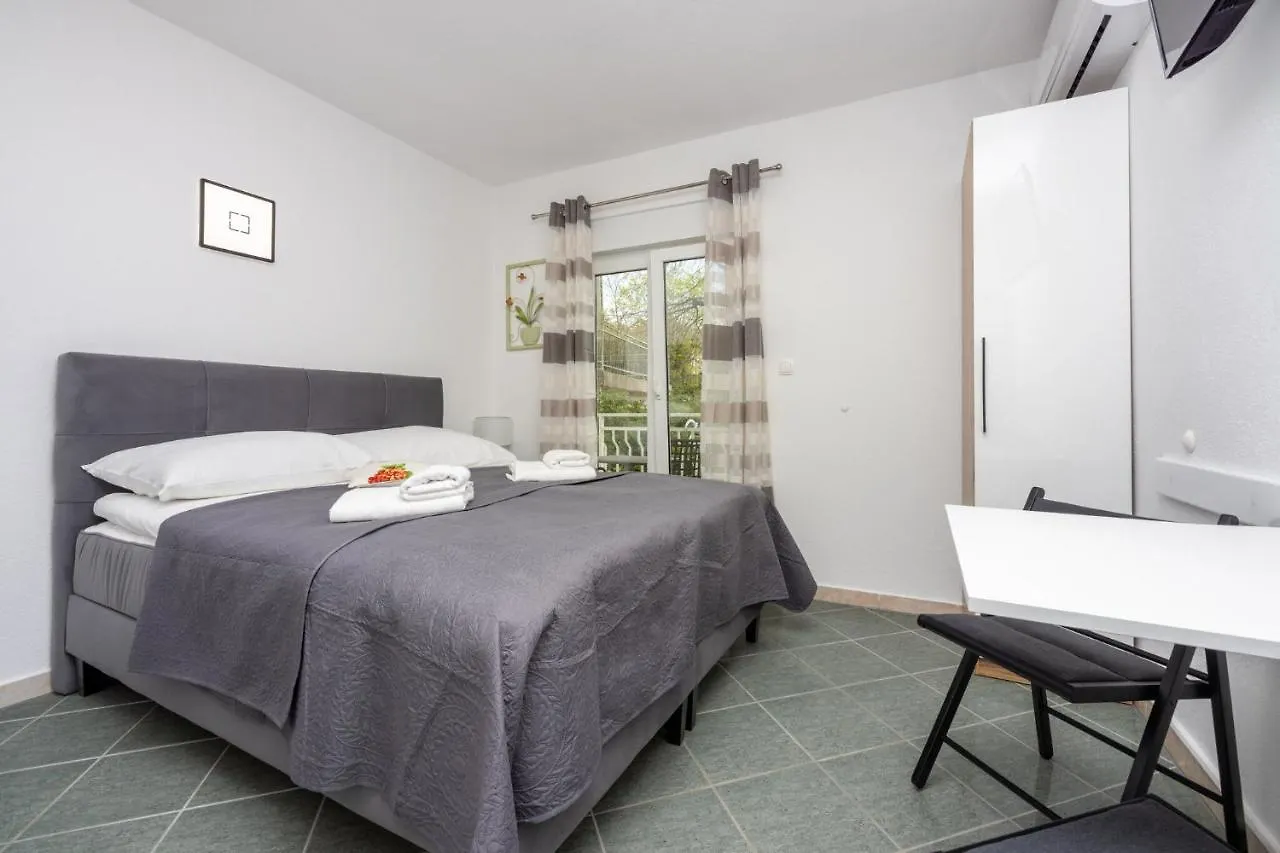 Ella Dramalj Apartment Croatia